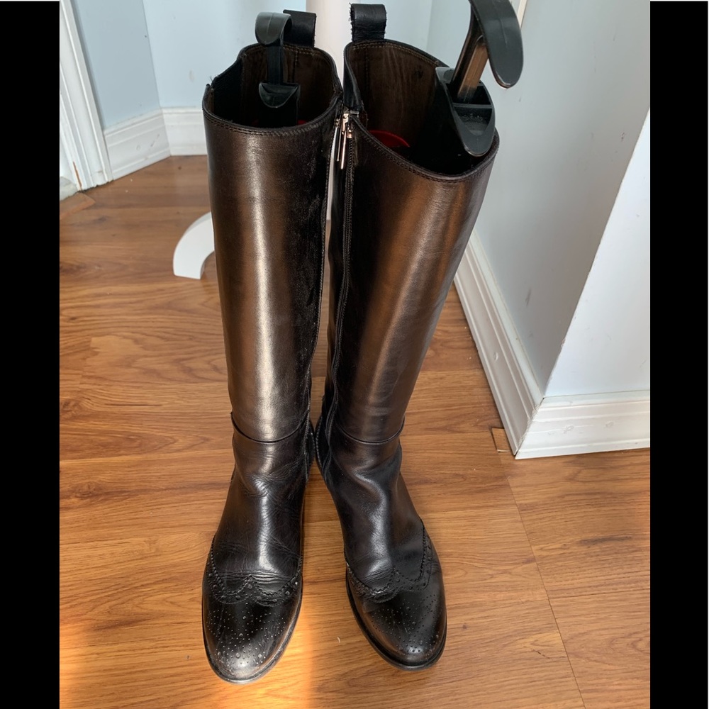 RON WHITE TALL BOOTS